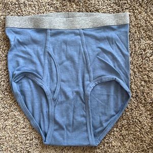 Stafford Men’s Size 34”w Brief (NWOT)